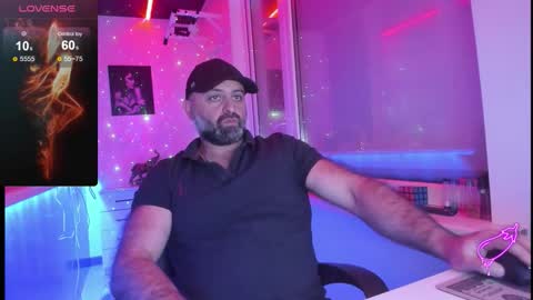 Magabear online show from December 2025 09:38:01 AM