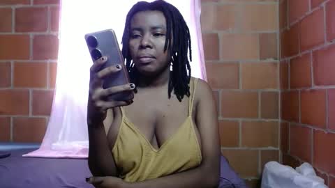 magaharper1 online show from November 2025 08:29:01 PM