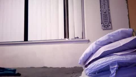 Snapshot of magdalena_805 chatting on January 2025 03:01:02 AM magdalena_805 online show from January 2025 03:01:02 AM