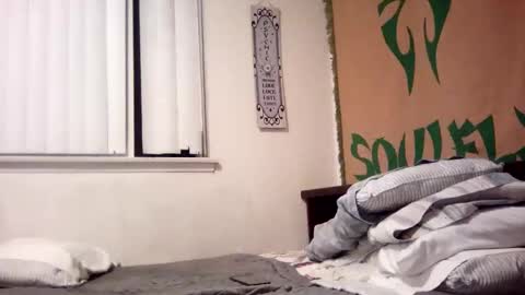 Snapshot of magdalena_805 chatting on March 2025 06:15:02 AM magdalena_805 online show from March 2025 06:15:02 AM