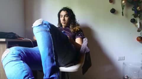 maggie_fit online show from December 2025 06:36:01 PM