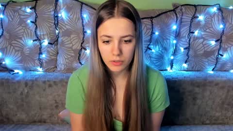 Maggie online show from December 2024 05:25:01 AM