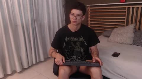 Damian Rivers online show from November 2025 06:20:01 PM