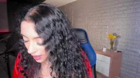 Snapshot of magic_marg chatting on October 2025 10:18:02 PM Marge online show from October 2025 10:18:02 PM