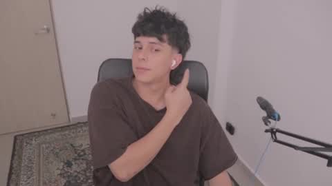 Tony Hoffa online show from October 2025 08:04:01 PM