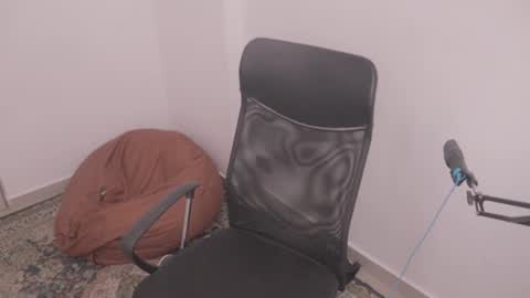 Tony Hoffa online show from December 2025 06:24:02 PM