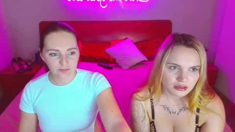 Lili and Bella online show from February 2025 10:26:01 AM