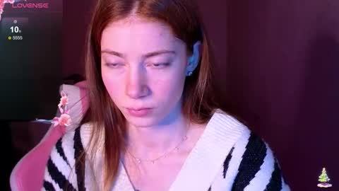 Snapshot of magicladyy chatting on May 2026 10:17:02 PM Angel online show from May 2026 10:17:02 PM