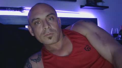 Snapshot of magicmike1110 chatting on November 2025 10:06:01 AM magicmike1110 online show from November 2025 10:06:01 AM