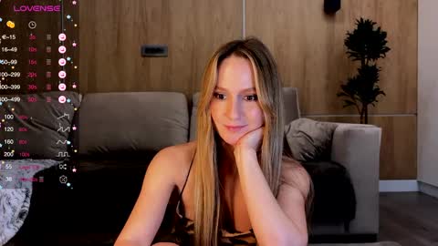 magicpeaach online show from February 2025 08:16:01 PM