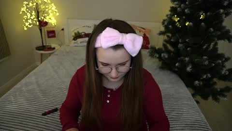 Emily online show from December 2024 02:17:01 PM