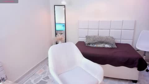 Venus online show from November 2025 11:26:02 PM