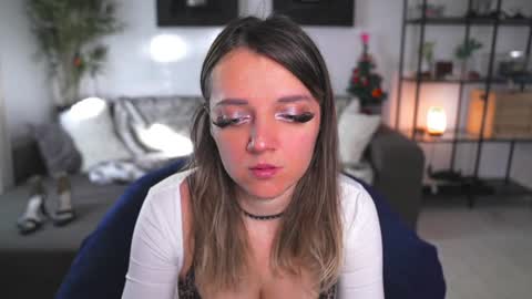 Snapshot of magnetic_ami chatting on December 2024 09:45:01 AM Ami online show from December 2024 09:45:01 AM