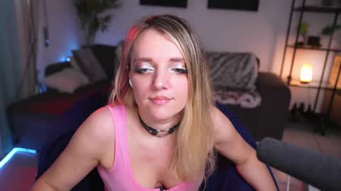 Snapshot of magnetic_ami chatting on February 2025 01:16:02 PM Ami online show from February 2025 01:16:02 PM