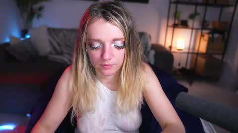 Snapshot of magnetic_ami chatting on February 2025 05:15:01 PM Ami online show from February 2025 05:15:01 PM