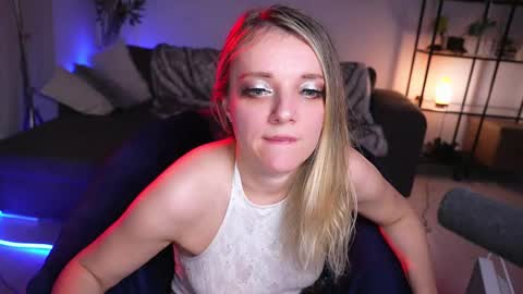 Snapshot of magnetic_ami chatting on March 2025 06:51:02 PM Ami online show from March 2025 06:51:02 PM