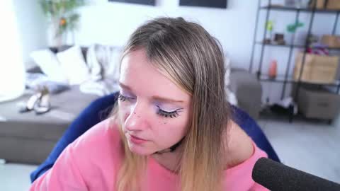 Snapshot of magnetic_ami chatting on March 2025 01:56:02 PM Ami online show from March 2025 01:56:02 PM