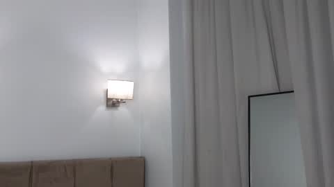 Snapshot of magnificent_angel chatting on March 2025 10:41:02 PM Sasha online show from March 2025 10:41:02 PM