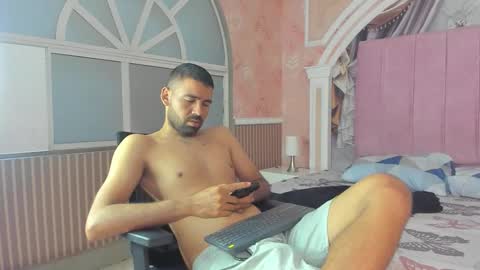 Magnus Alejo online show from November 2025 11:24:01 AM