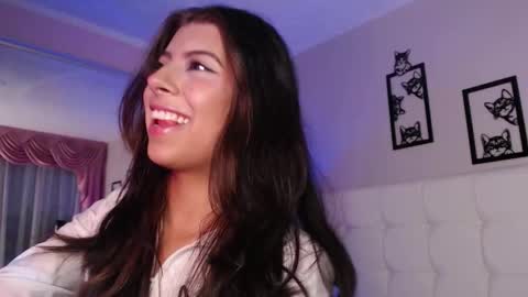 Snapshot of maia_reficco chatting on February 2026 12:11:01 PM Maia Reficco online show from February 2026 12:11:01 PM