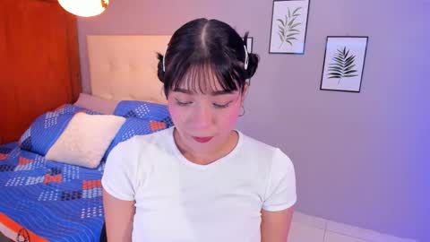 Maia online show from November 2025 12:27:02 PM