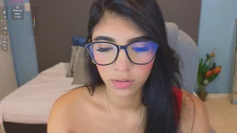 Snapshot of maiaa_ruiz chatting on October 2025 02:45:02 PM Maiaa Ruiz online show from October 2025 02:45:02 PM