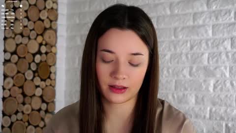 Lucy online show from October 2025 01:39:03 AM