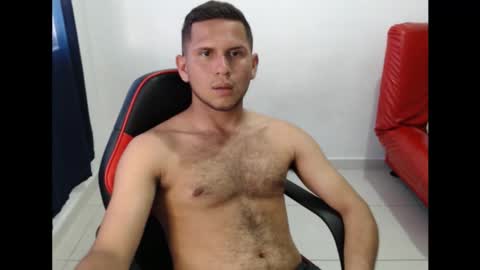 maicol online show from October 2025 09:59:01 PM