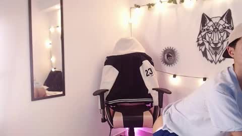 Maiky Cooper online show from February 2025 08:31:01 AM