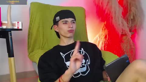 Maiky Cooper online show from September 2025 08:42:01 PM