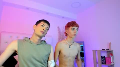 Maiky Cooper online show from November 2025 09:03:02 PM