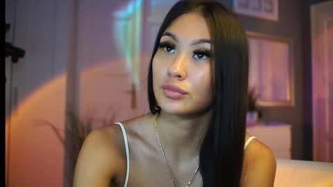 Snapshot of maistream chatting on September 2025 12:40:01 PM Mai online show from September 2025 12:40:01 PM