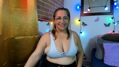 maja_hills online show from February 2025 09:26:02 PM