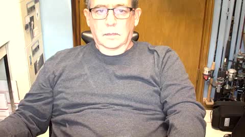 Snapshot of majormike34 chatting on December 2024 05:11:01 PM majormike34 online show from December 2024 05:11:01 PM