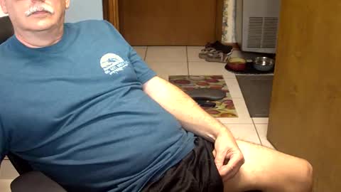 Snapshot of majormike34 chatting on February 2025 02:26:02 PM majormike34 online show from February 2025 02:26:02 PM