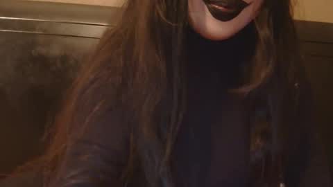 Makayla online show from October 2025 09:37:01 PM