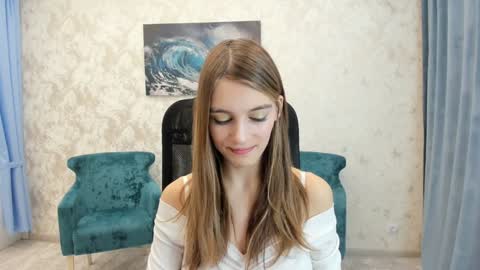 Snapshot of make_love_1 chatting on January 2025 03:31:01 AM Chloe online show from January 2025 03:31:01 AM