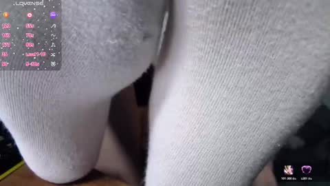 Makiima online show from October 2025 04:42:01 AM