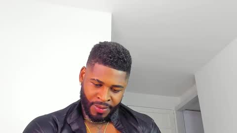 Makonnen online show from November 2025 05:24:01 AM