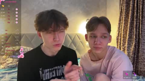 Snapshot of malcolm_yang chatting on January 2025 03:06:01 PM Tom and Mark 3 online show from January 2025 03:06:01 PM