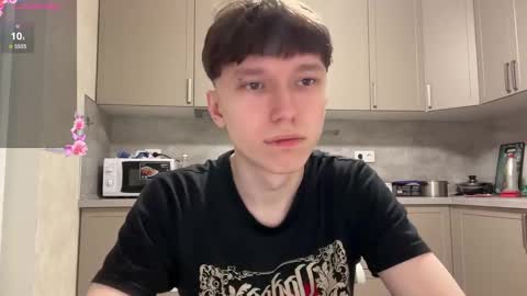 Snapshot of malcolm_yang chatting on February 2025 04:42:02 PM Tom and Mark 3 online show from February 2025 04:42:02 PM