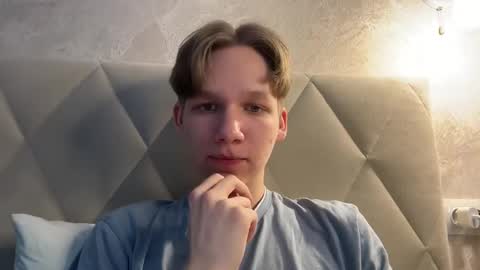 Snapshot of malcolm_yang chatting on February 2025 06:15:02 PM Tom and Mark 3 online show from February 2025 06:15:02 PM