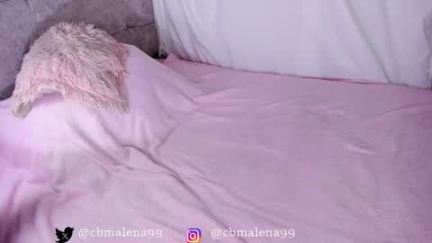 malena99_ online show from October 2025 05:42:01 PM