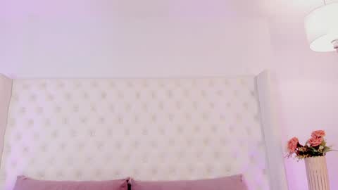 Snapshot of malena_angel_ chatting on January 2025 08:01:01 PM Malena Angel online show from January 2025 08:01:01 PM