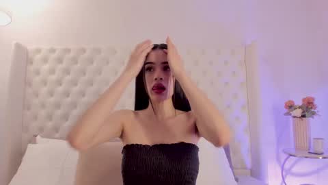 Snapshot of malena_angel_ chatting on February 2025 08:05:01 PM Malena Angel online show from February 2025 08:05:01 PM