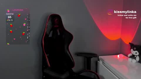 Malinka online show from September 2025 09:37:01 PM