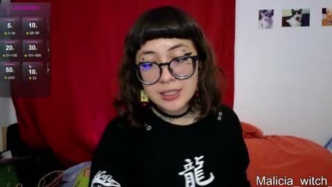 Snapshot of malicia_witch_ chatting on August 2026 12:58:02 AM Mar Alicia Rosie v A L I C I A W I T C - Meg Cherie online show from August 2026 12:58:02 AM