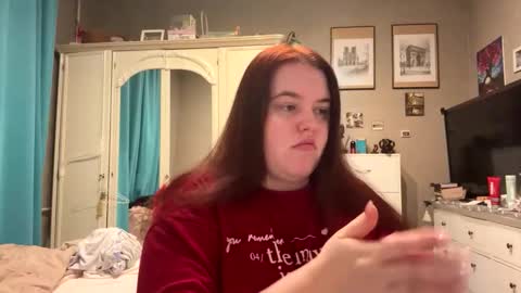 SCARLET online show from November 2025 05:44:01 PM