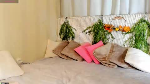 Masha online show from November 2025 09:11:01 AM