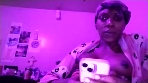 Beauty IS Her Name BABY online show from December 2025 03:07:02 PM